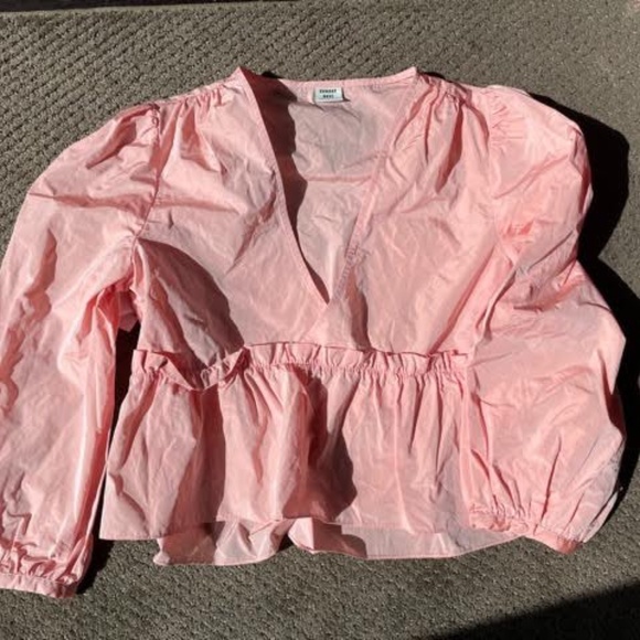Pink Silk Blouse from Aritzia - Picture 2 of 3